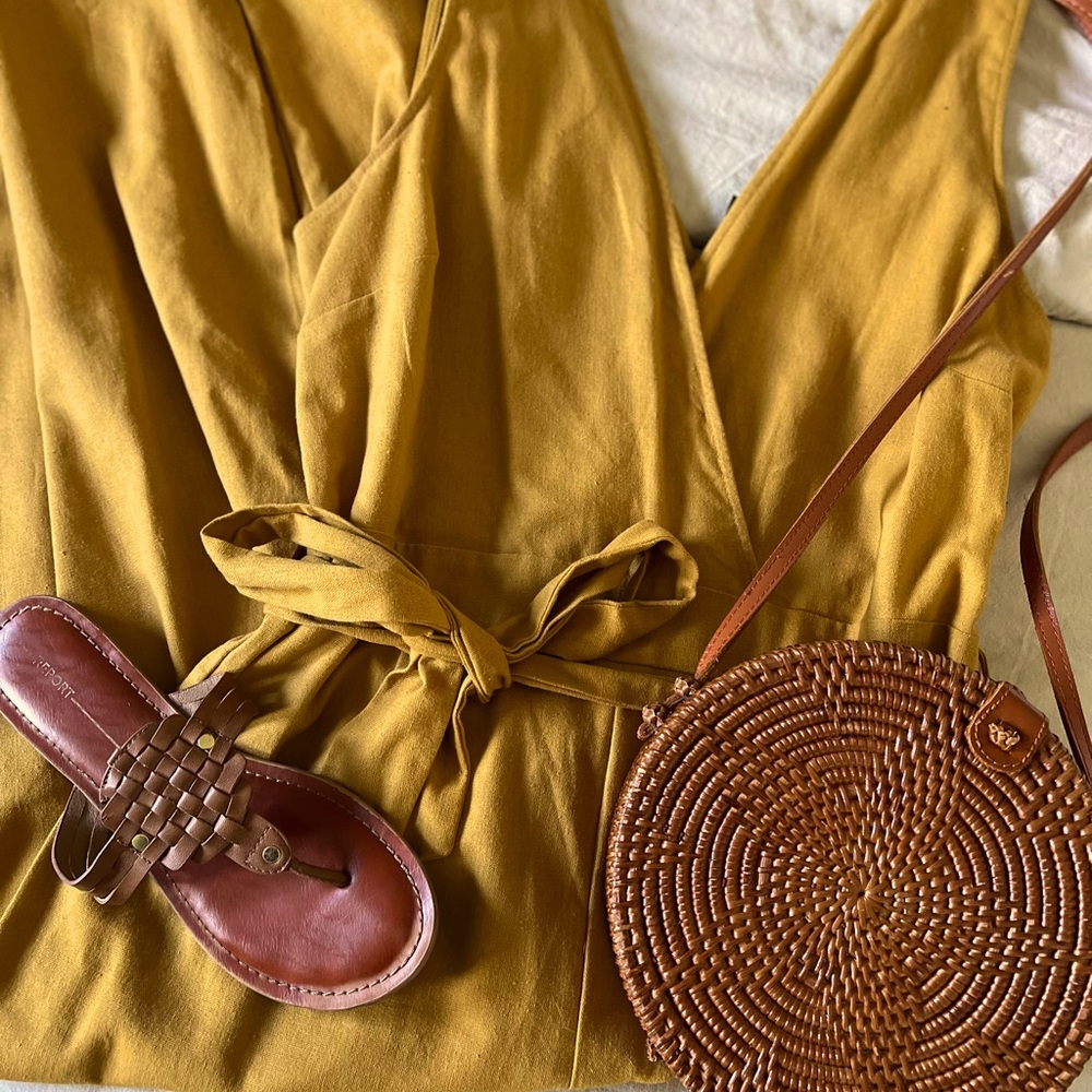 Summer Yellow Jumper - Picture 1 of 2